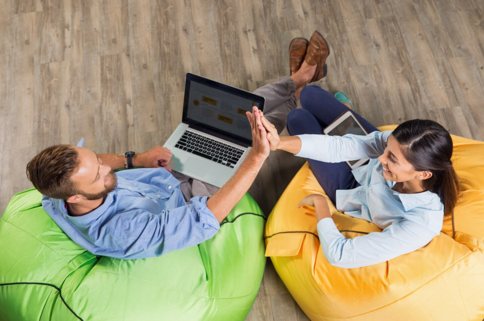 Donostia / San Sebastián - Capital de la Economía Social 11 Espacios digitales para reforzar la participación y la comunidad